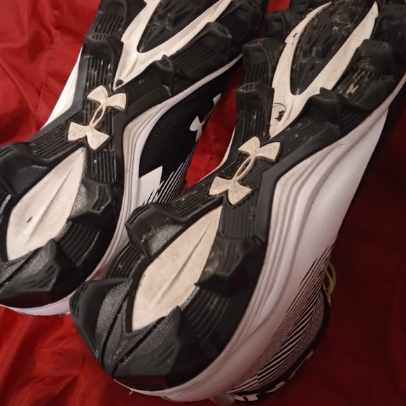 Men's Under Armour Bound Football Cleats Size 10.5 - Picture 7 of 7